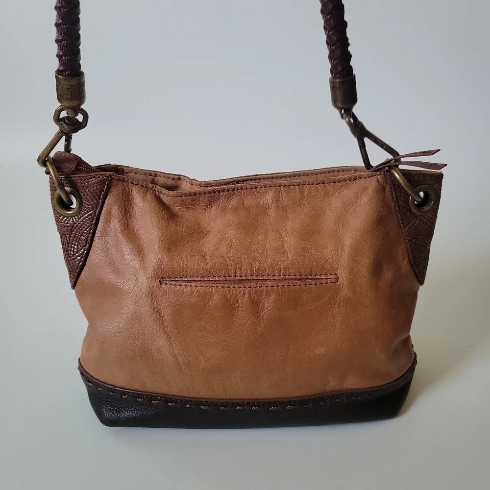 The Sak Indio Slouchy Hobo Bag Tan Brown Leather Boho Chic Effortless Western